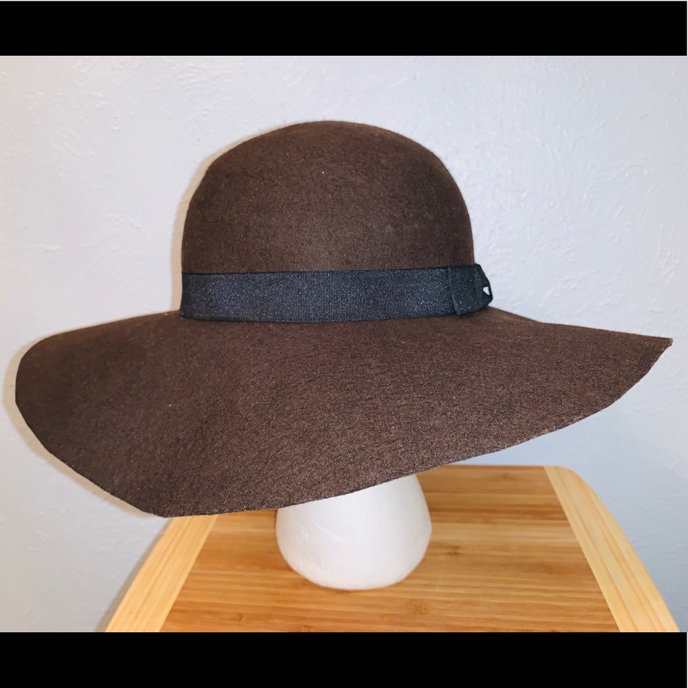 Wide Brim Wool Hat